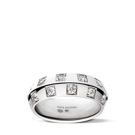 Collier et bague de la collection Louis Vuitton Joaillerie 