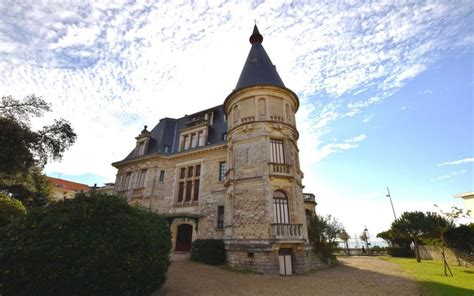 Photo de la façade de la résidence Aigue Marine