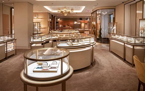 Vitrine d'une bijouterie de luxe à Madrid.