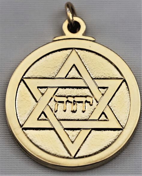 Pentacle martiniste plaqué or