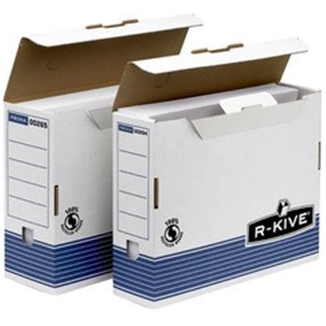 Vue d'un box d'archives contenant des bandes d'enregistrement