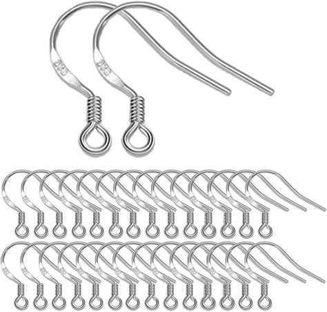 Schéma de différents types de crochets d'oreille en argent