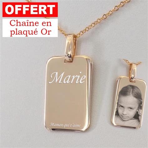 Exemple de pendentif croix personnalisée avec gravure d'initiales