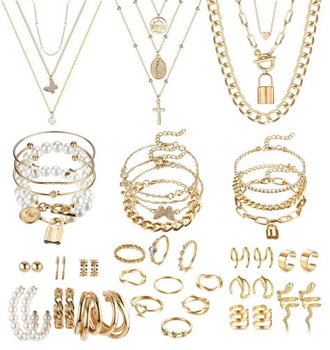 Illustration de divers bijoux Swarovski : colliers, bracelets, boucles d'oreilles