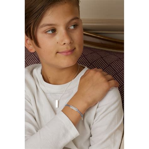 Schéma du bracelet en argent pour enfant avec indication des dimensions ajustables