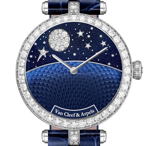 La montre Lady Arpels Jour Nuit, avec son cadran représentant le cycle jour-nuit.