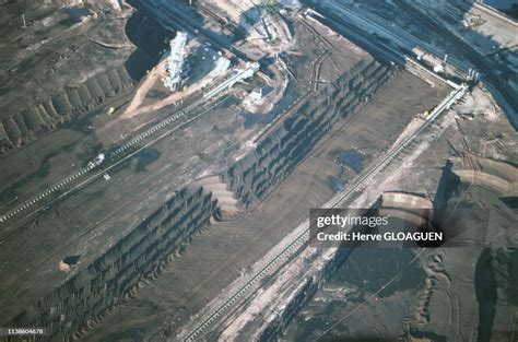 Vue aérienne d'un gisement d'améthystes en Auvergne