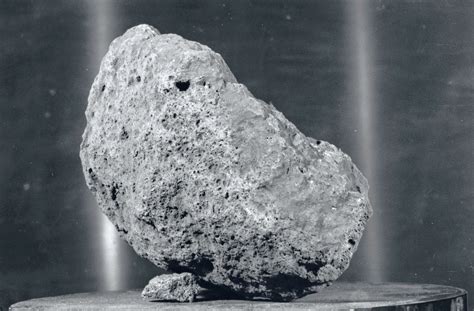 Photo de la roche lunaire 