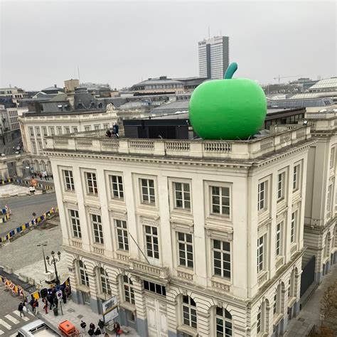 Image représentant une atmosphère mystérieuse et psychologique, potentiellement avec des éléments visuels rappelant le film.