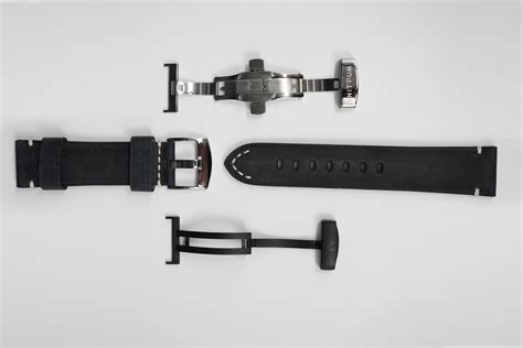 Comparaison visuelle des différents types de fermoirs de montre : boucle ardillon, boucle déployante, boucle papillon