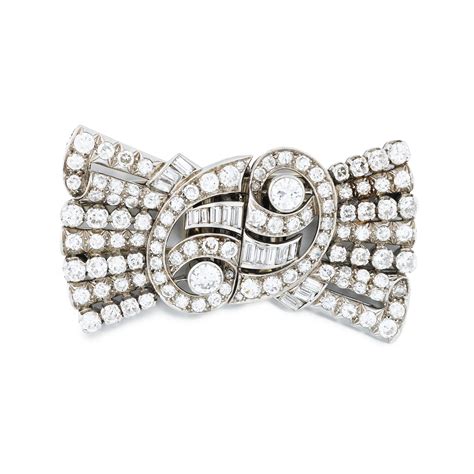 Photographie de la broche double clip en aigues-marines et diamants, 1944.