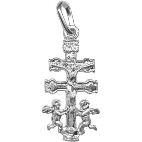 Pendentif en argent sterling représentant la Croix de Caravaca, avec des détails finement ciselés.