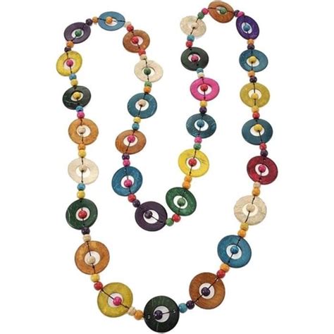 Photo d'un collier ethnique avec des perles de bois, des perles colorées en résine et une perle représentant les yeux du Bouddha