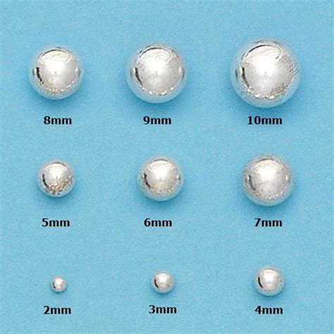 Diagramme comparatif des tailles de perles toupie Preciosa (3mm, 4mm, 5mm, 6mm)