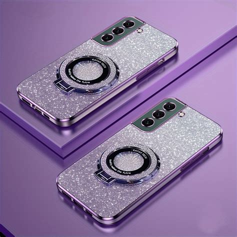 Illustration d'un étui de téléphone élégant orné de cristaux Swarovski scintillants
