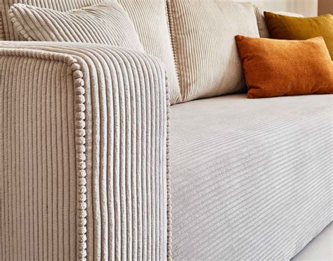 Schéma des composants d'un canapé Topaze (structure, assise, dossier, ressorts, pieds)