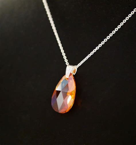 Collection de pendentifs modernes et classiques en cristal Swarovski