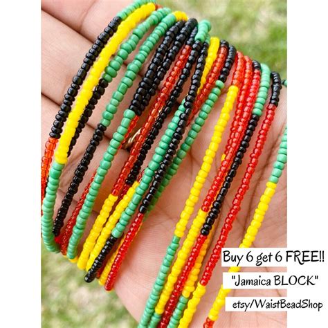 Collection de perles de taille africaines aux couleurs variées