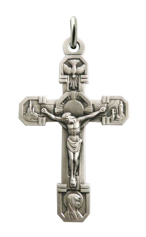 Collage de différentes croix et crucifix : pendentifs, muraux, sur pied, en divers matériaux