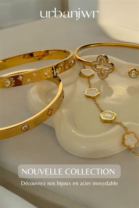 collection variée de bijoux en argent, acier inoxydable et laiton