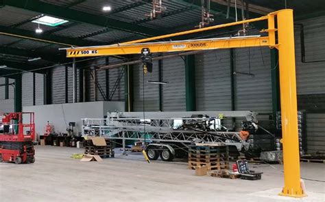 Représentation d'un joueur utilisant l'outil de levage RDA pour atteindre une plate-forme.