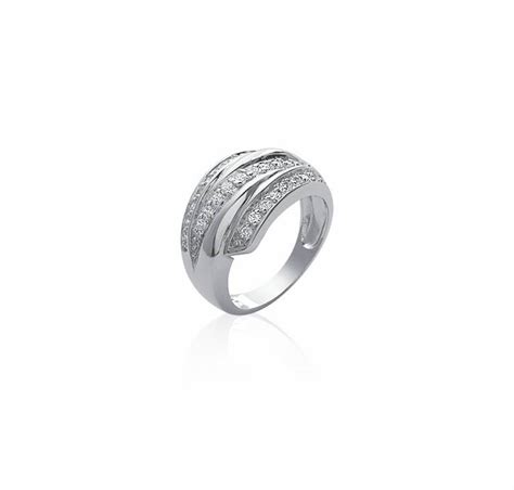 Gamme de bagues en argent rhodié aux finitions brillantes