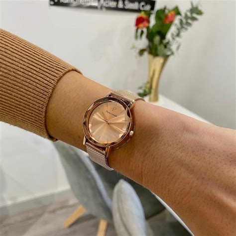 Montre Pierre Lannier Multiples 010P958 avec bracelet milanais doré rose et cadran à effet soleillé