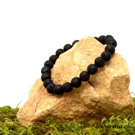 Infographie détaillant les différents composants du bracelet : perles de lave, perles en argent 925, Miyukis et élastique.