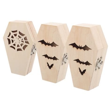 Image d'une boîte en forme de cercueil décorée pour Halloween