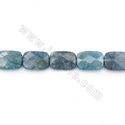 Illustration de diverses formes de perles d'apatite (rondelle, goutte, cube)