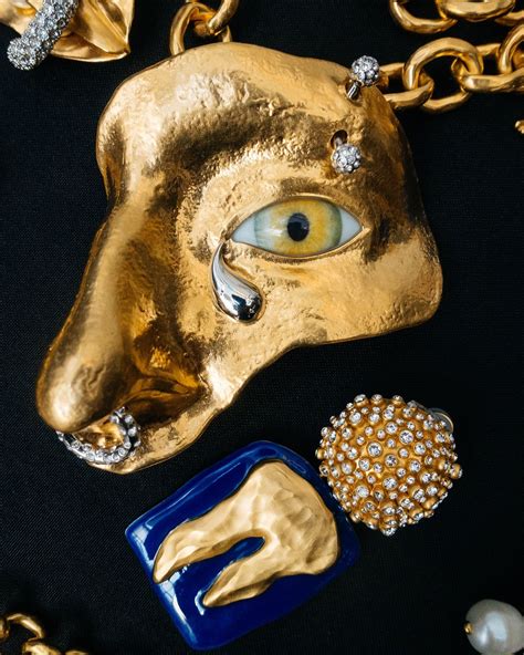 Bijoux de Elsa Schiaparelli