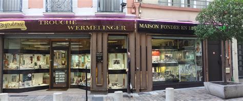 Photographie ancienne de la façade de la bijouterie Trouche à Pamiers