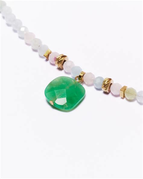 Exemples de bijoux combinant chrysoprase avec d'autres pierres (quartz rose, améthyste)