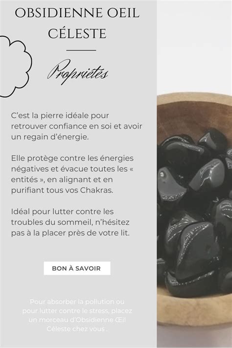 Illustration d'une personne en méditation tenant une obsidienne œil céleste, avec des symboles d'introspection et de clarté