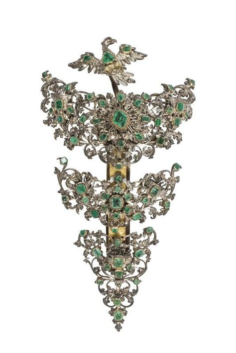 Ornement de corsage du XVIIIe siècle orné de diamants et d'émeraudes