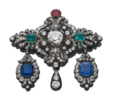 Photographie d'une pièce de joaillerie du XIXe siècle signée Mellerio