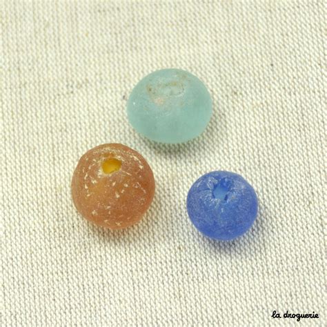 Exemple de perles de verre antiques décoratives