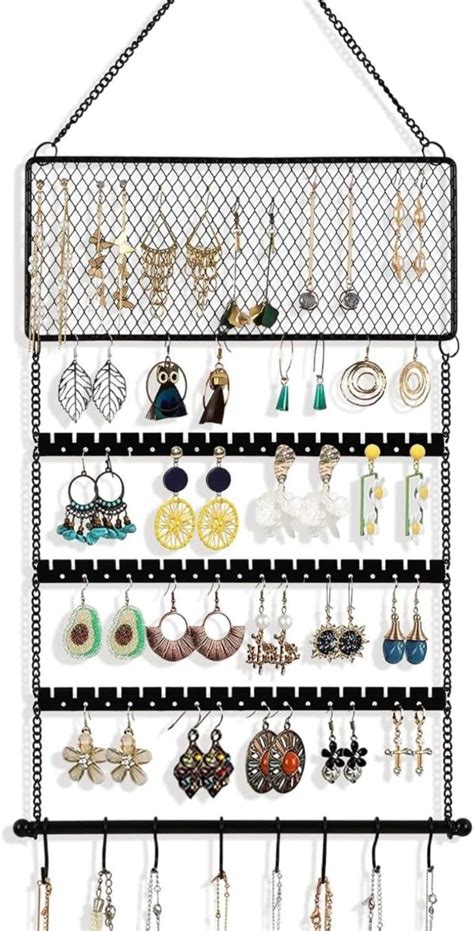schéma illustrant différentes catégories de bijoux (bagues, colliers, bracelets, boucles d'oreilles) et leur symbolique