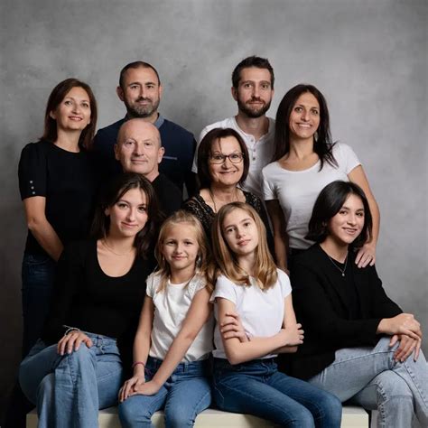 Photo de famille des générations d'Alary, vignerons dans les Côtes-du-Rhône
