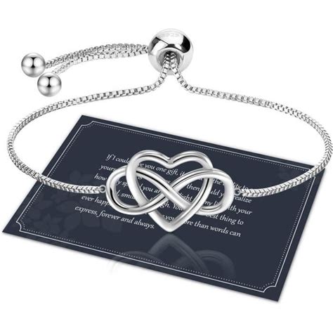 Collage de différentes formes de bracelets personnalisables en argent : cœur, infini, arbre généalogique, gourmette.