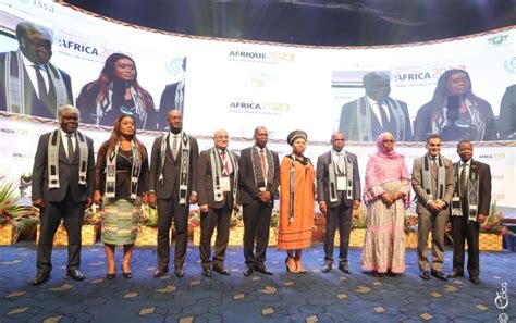 Schéma des réformes majeures menées par le gouvernement Raffarin