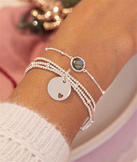 Collection de bracelets en argent 925 de l'Atelier d'Amaya