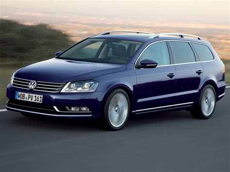 Vue avant du Volkswagen Passat B7