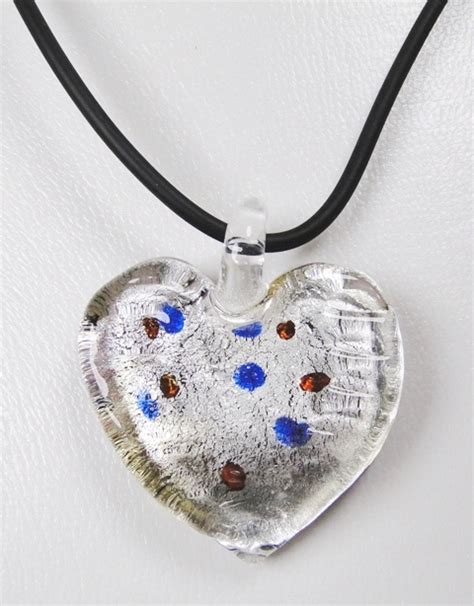 Pendentif cœur en verre de Murano aux couleurs vives et nuancées