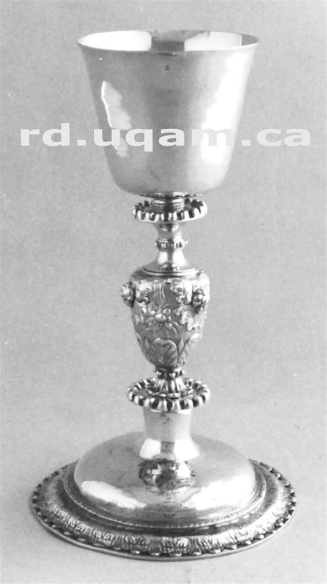 Orfèvrerie française du XVIIe siècle, détail d'une pièce monumentale en argent.